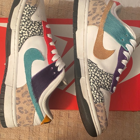 Nike Dunks. White Sneakers with Red, Purple, and Teal Accents - Picture 4 of 6